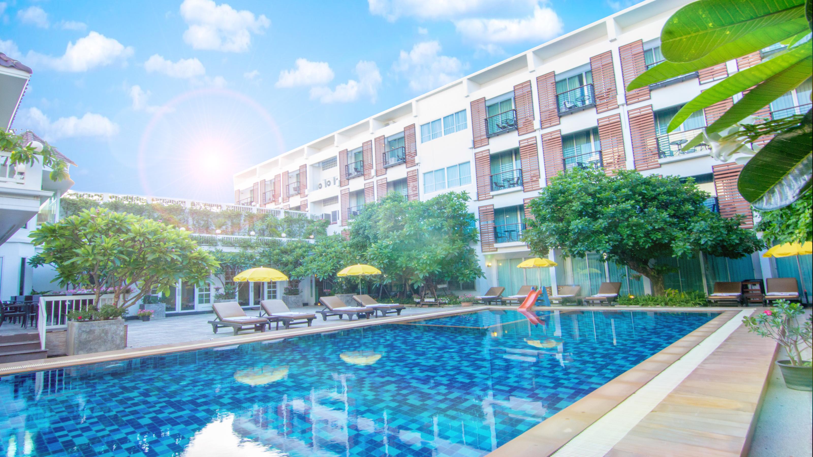 Paradise Hotel Udonthani Bagian luar foto