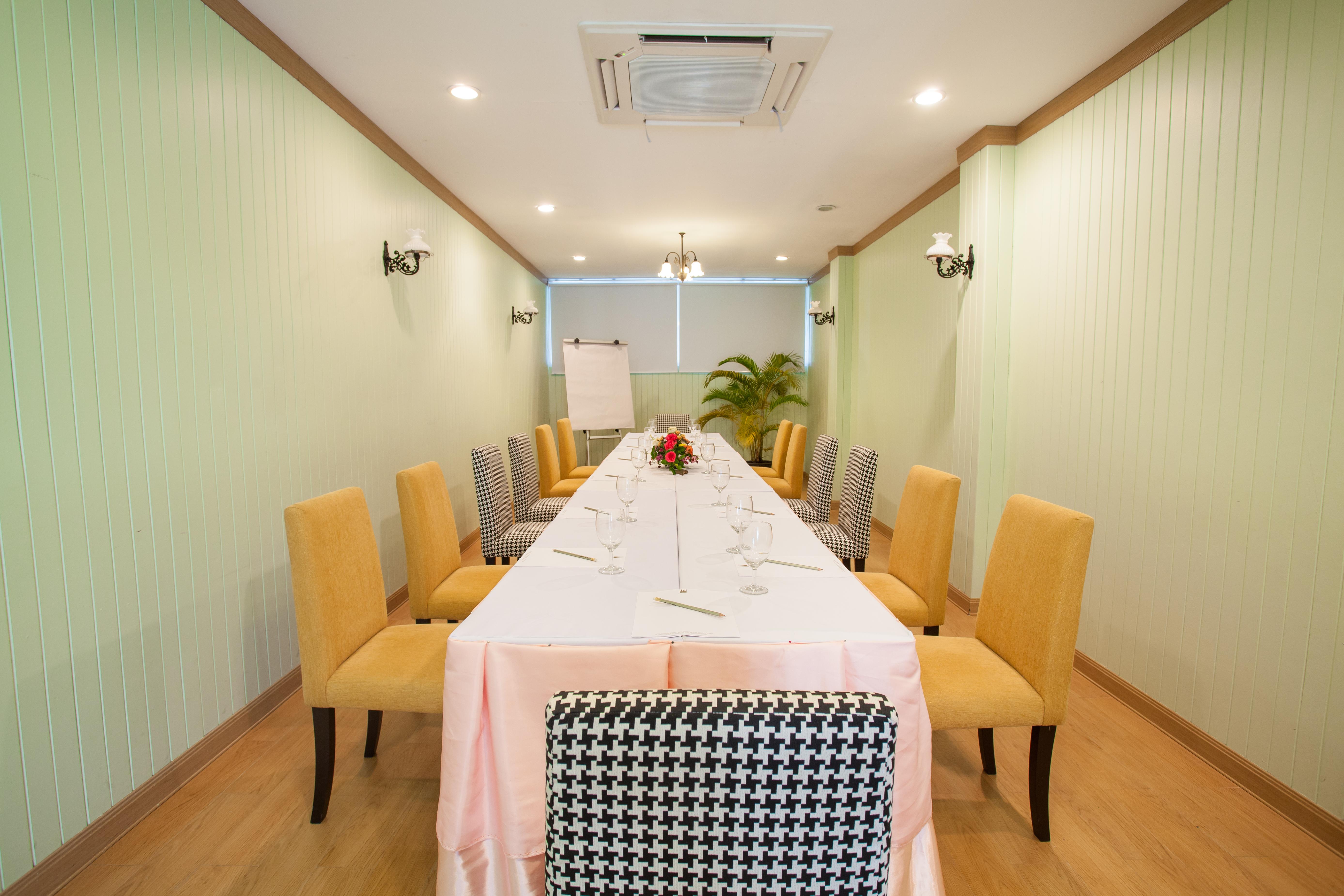 Paradise Hotel Udonthani Bagian luar foto