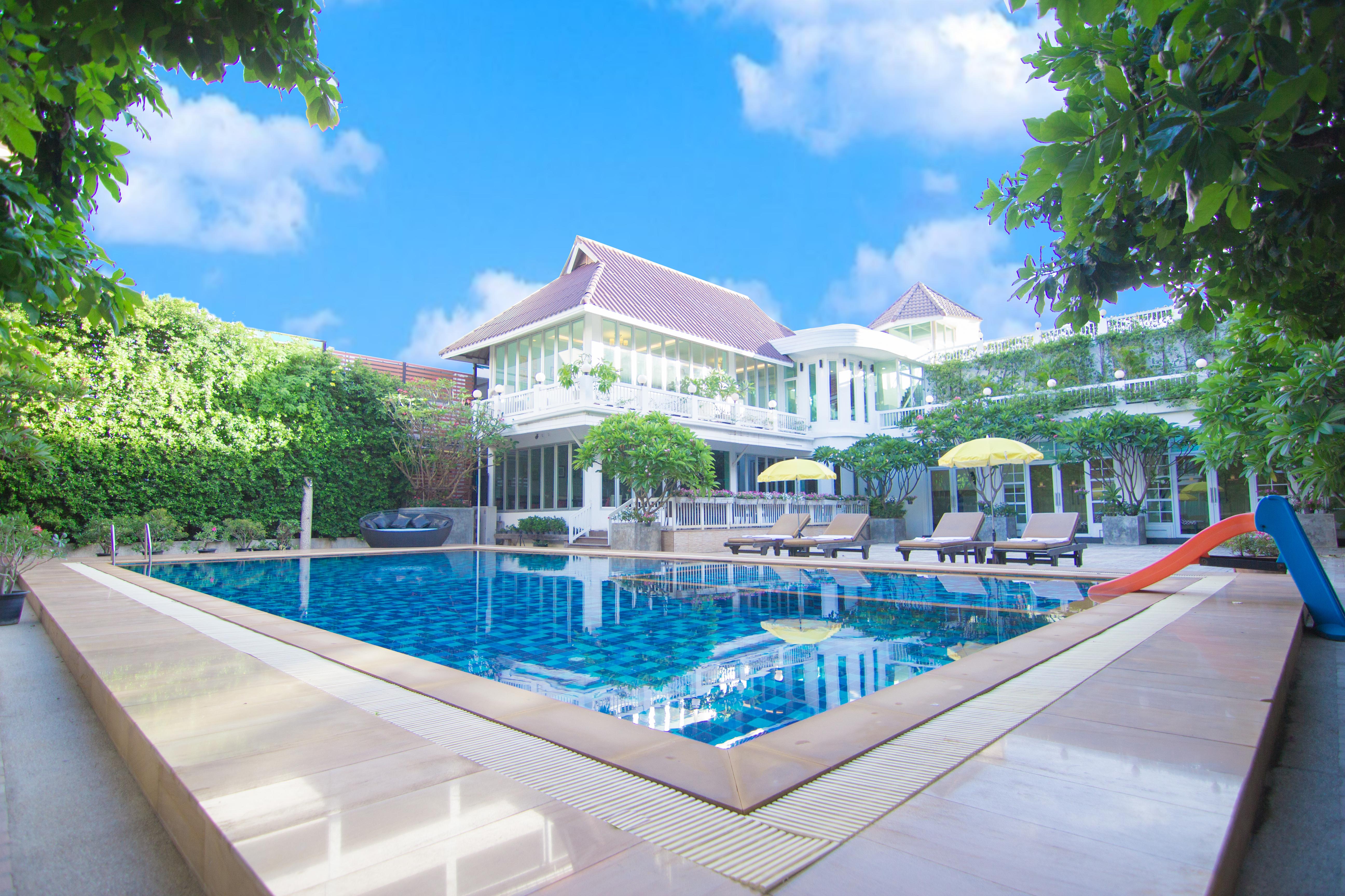 Paradise Hotel Udonthani Bagian luar foto