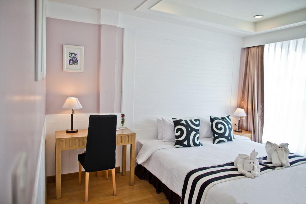 Paradise Hotel Udonthani Bagian luar foto