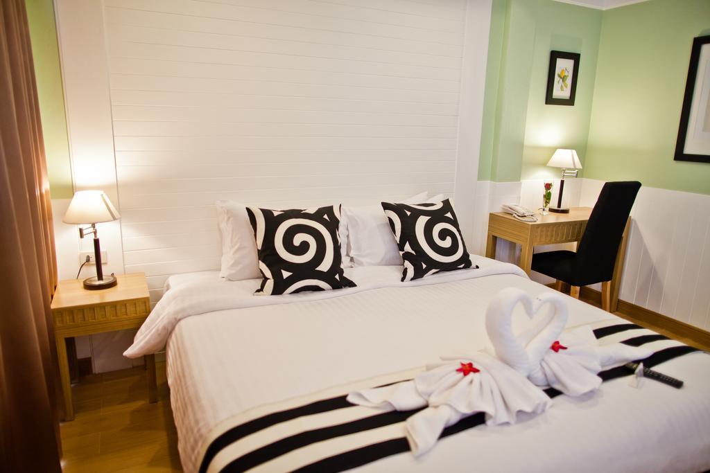 Paradise Hotel Udonthani Bagian luar foto