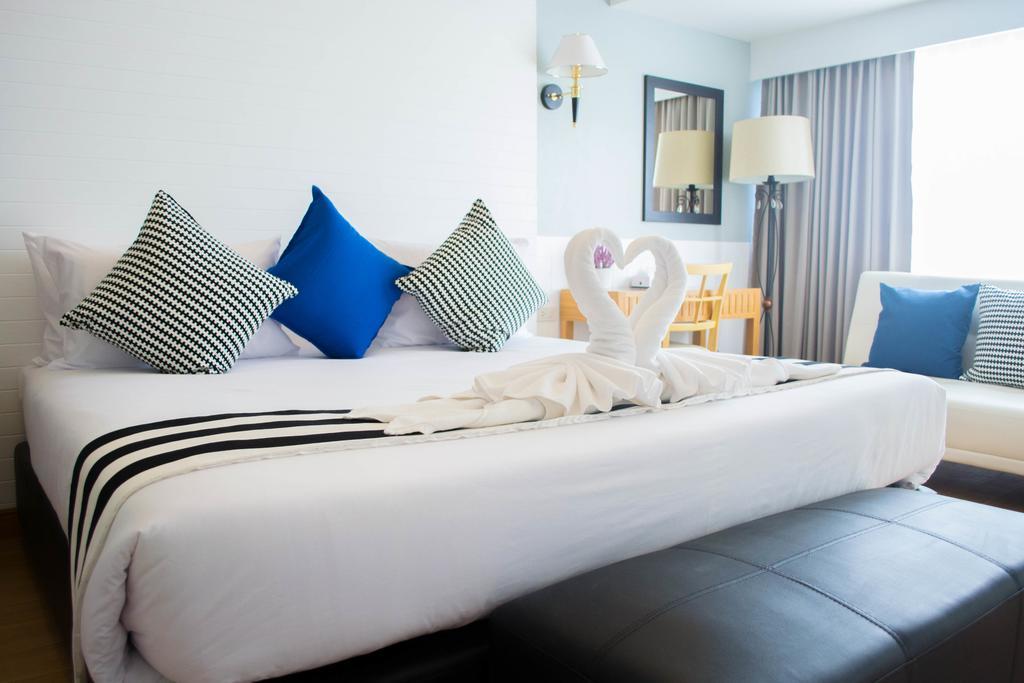 Paradise Hotel Udonthani Bagian luar foto